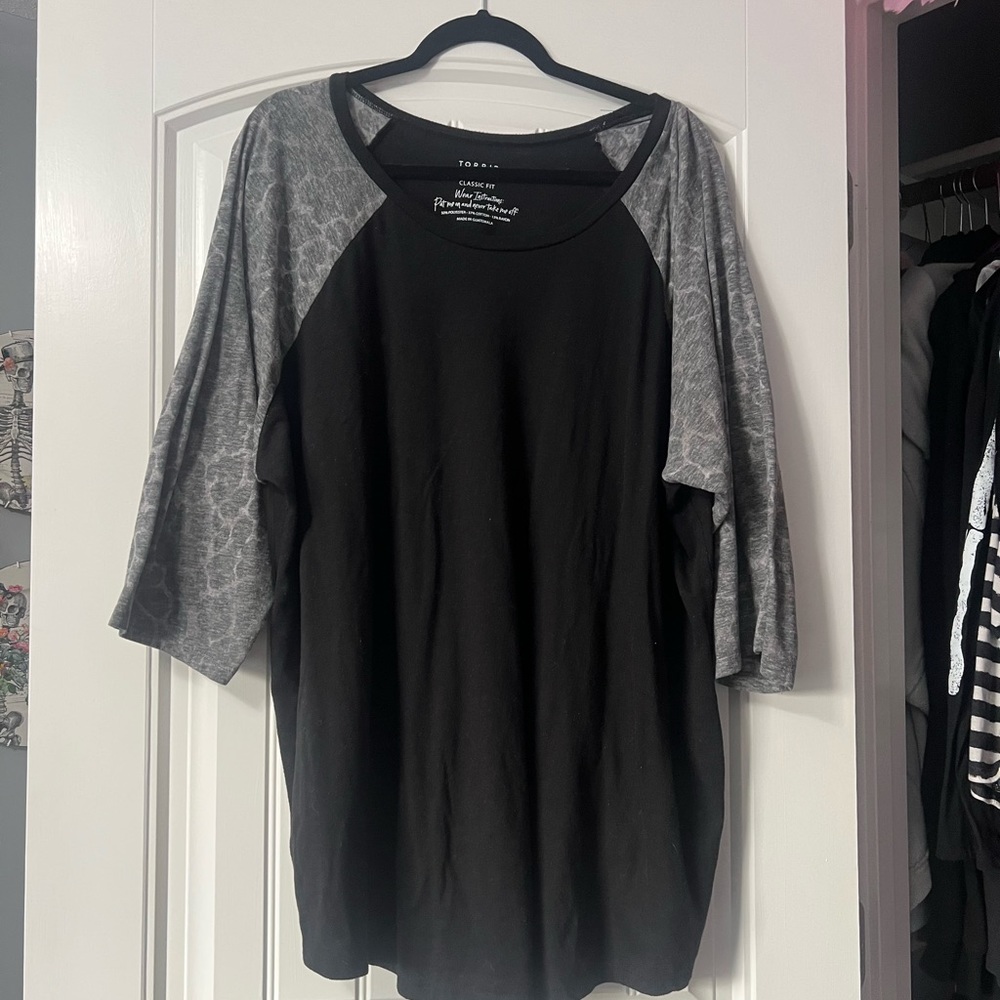 Torrid Leopard Sleeve Top 4